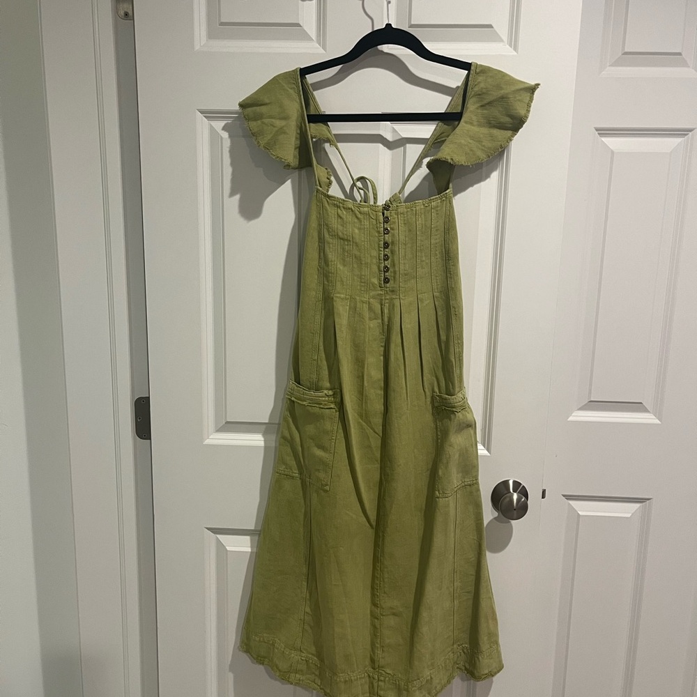 Olive Green Sleeveless Dress